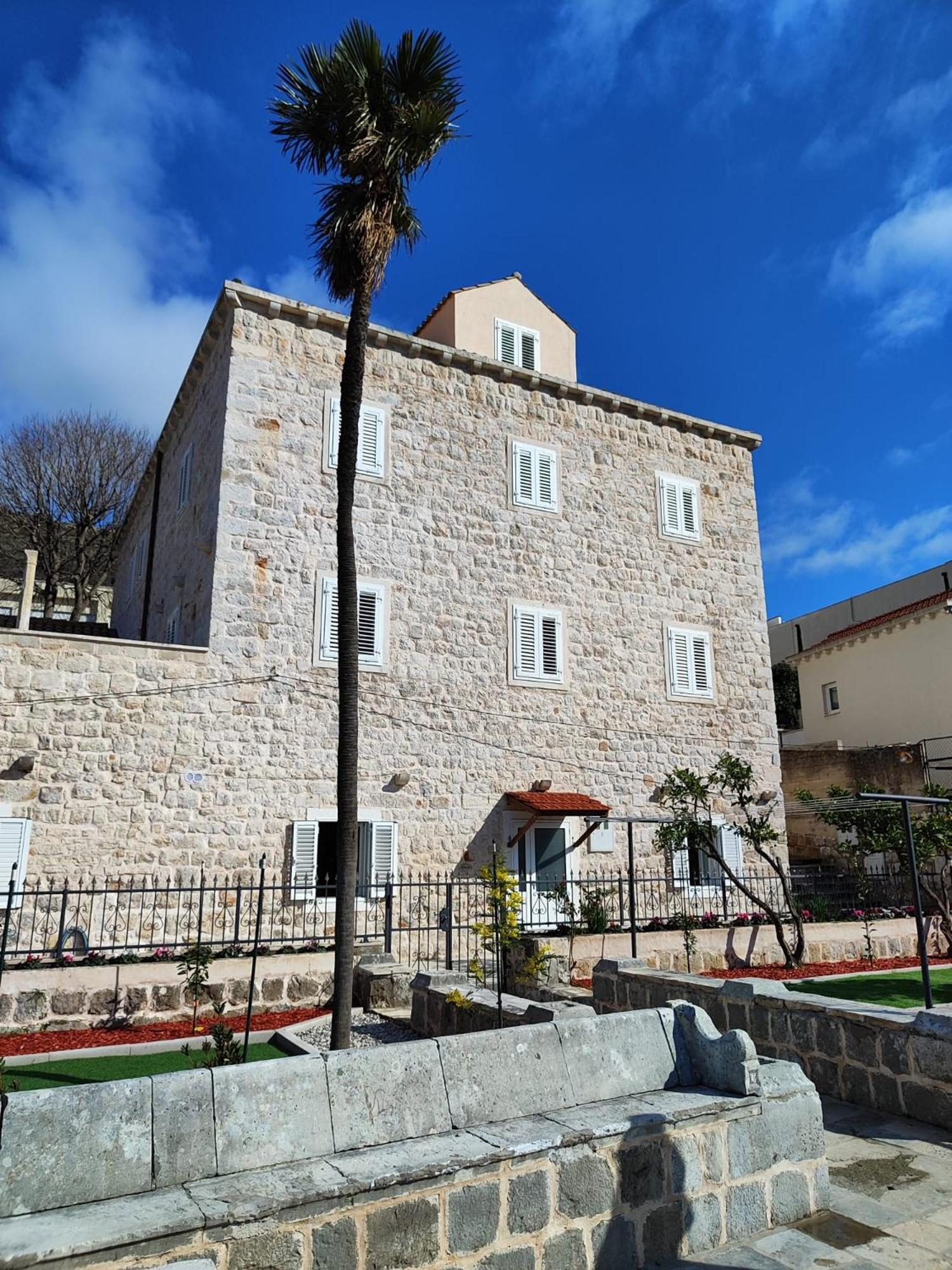 Apartments Harriet Ντουμπρόβνικ Εξωτερικό φωτογραφία